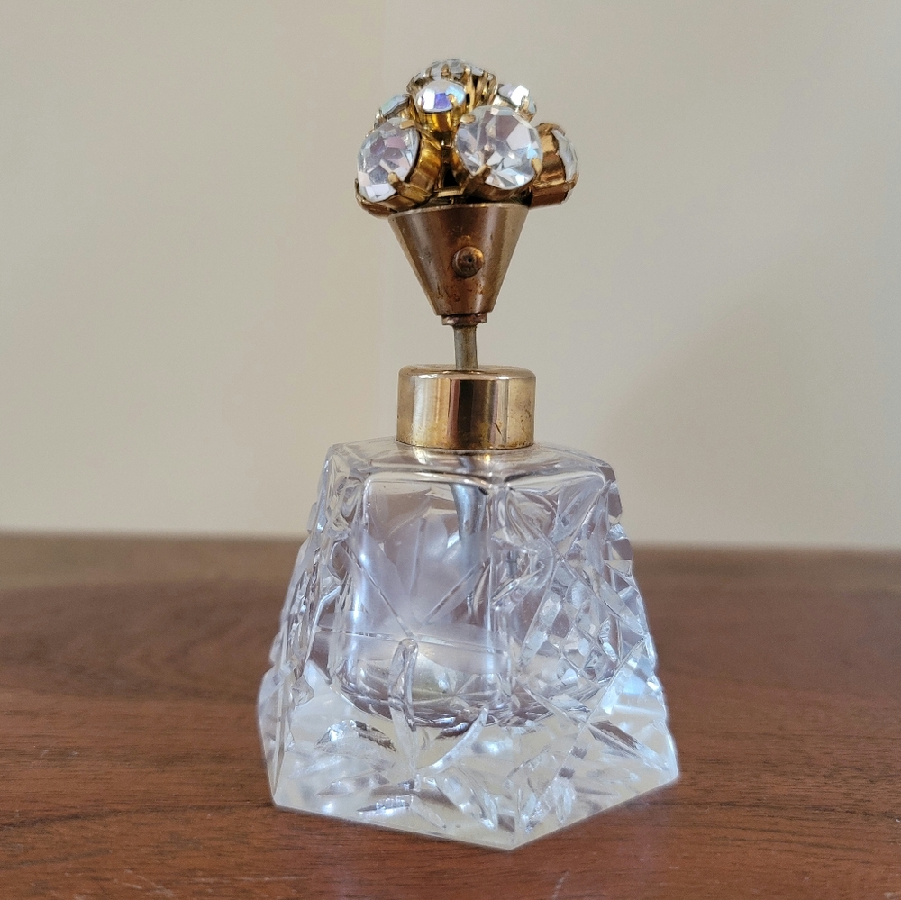 Vintage Hollywood Regency Glass Perfume Bottle With Rhinestone Top
